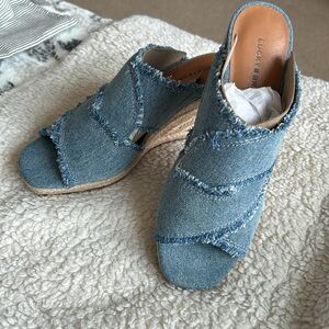 NEW Lucky denim wedge sandal size 7.5. Cutest sandal of the summer!